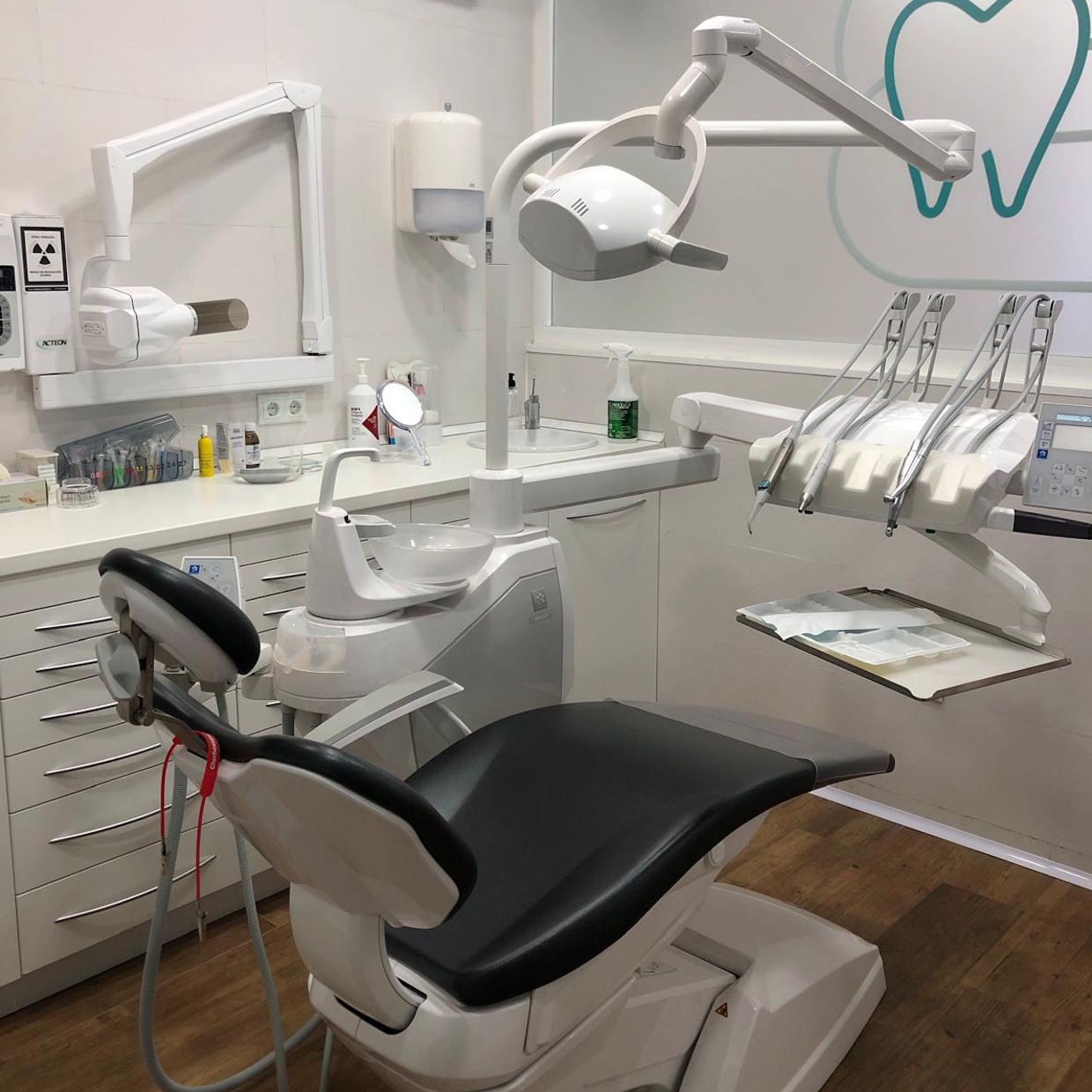 gabinete1-clinica-dental-en-getafe gabinete1-clinica-dental-en-getafe